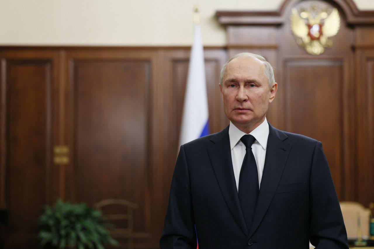 Путин сегодня выступит с рядом важных заявлений сообщили в Кремле Речь ожидается после 14 30 по московскому времени на заседании Совбеза КК