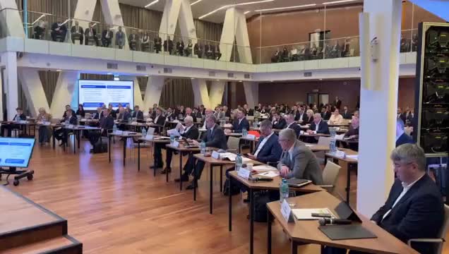 Совещание по итогам работы 2025 года и задачам на 2026 год под руководством Юрия Трутнева