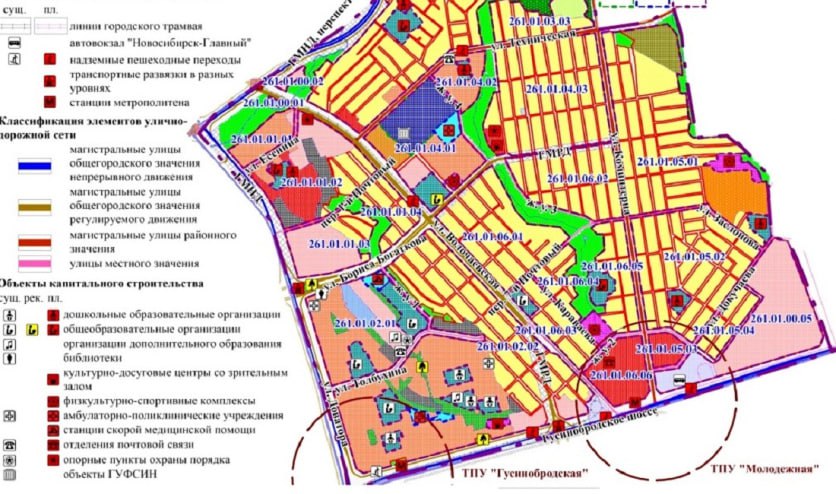 Станции метро Гусинобродская и Молодёжная утвердили в планировке Две новые станции Дзержинской линии Новосибирского метрополитена и строительство трамвайных путей до Гусинобродродского кладбища утвердили в актуализированном проекте планировки территории Постановление опубликовали на официальном портале правовой информации города Из него следует что зелёную ветку метро хотят продлить до пересечения Гусинобродского шоссе с улицей Волочаевской В этой локации появится пересадочный узел Молодёжная с одноимённой станцией подземки остановками трамвая и безрельсового общественного транспорта а также с перехватывающими парковками Ещё один ТПУ наметили у перекрёстка ГБШ с улицей Доватора Там построят станцию метрополитена Гусинобродская От Золотой Нивы до Молодёжной предстоит проложить подземный тоннель длиной 3 8 километра Улицу Бориса Богаткова протянут от её перекрёстка с Доватора до Волочаевской а затем дальше до Коминтерна Улицы Доватора и Коминтерна пройдут на север до проспекта Дзержинского Пересечения магистральных улиц выполнят в виде многоуровневых транспортных развязок Двухуровневая должна появиться например на перекрёстке Фрунзе и Волочаевской По ГБШ до городского кладбища построят трамвайную линию протяжённостью 1450 метров Проектирование всех этих транспортных объектов планируют завершить к 2030 году Схема nskpravo info Подписаться на канал