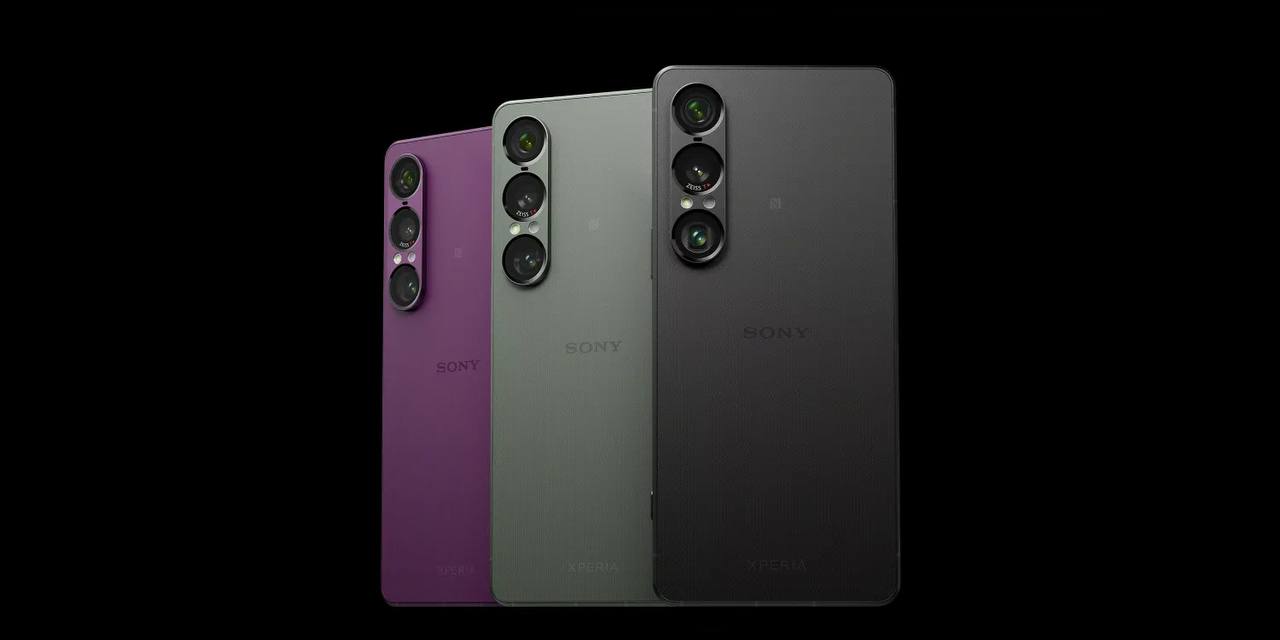Sony вероятно прекратила производство собственных телефонов Xperia, пишут СМИ. Sony удалила информацию о смартфонах со своих веб-сайтов, ориентированных на производство, в Таиланде и Китае. Раньше эти сайты перечисляли смартфоны среди своих производственных задач, но в последние месяцы они были удалены.