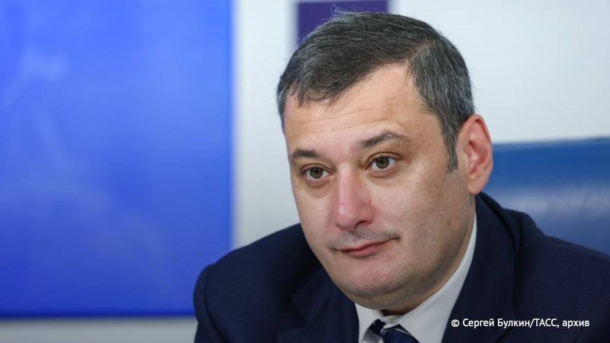 С начала вторжения ВСУ в Курскую область погибли 288 мирных жителей, 430 были доставлены в больницы, заявил Хинштейн. После освобождения курского приграничья военные следователи продолжают фиксировать преступления ВСУ, уже возбуждено 479 уголовных дел, отметил он. Радио Жизнь Бот Жизни
