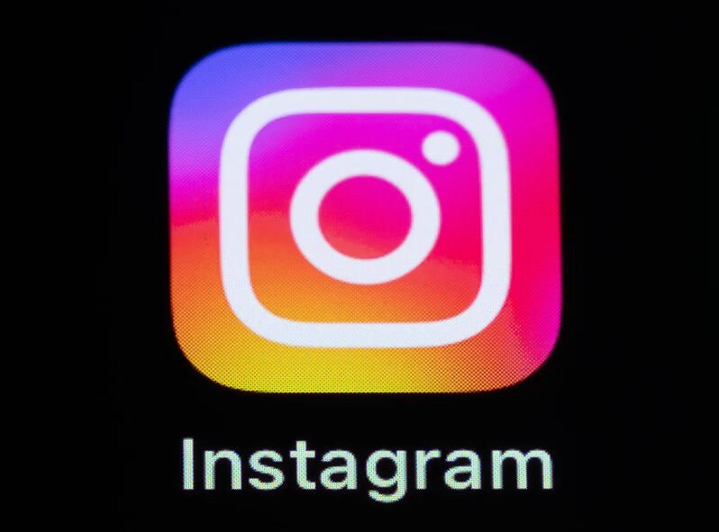 Meta тестирует ИИ-функцию для генерации комментариев в Instagram  В последние годы Meta внедрила в свои приложения множество функций и возможностей искусственного интеллекта, вплоть до экспериментов с персонажами, созданными искусственным интеллектом, с уникальными профилями и личностями, прежде чем отказаться от них после того, как они были признаны жуткими и ненужными.  1   DevHub