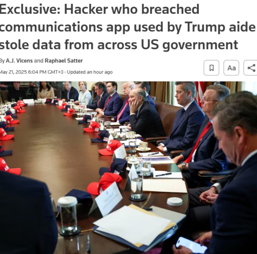 Reuters: хакер получил доступ к контактам и сообщениям более 60 американских чиновников Сообщается, что это произошло при взломе мессенджера TeleMessage модификация приложения Signal , которым пользовался экс-советник Дональда Трампа по нацбезопасности Майк Уолтц. В статье говорится, что среди тех, чьи данные утекли к злоумышленникам, сотрудники Секретной и Погранично-таможенной служб США, несколько дипломатов и один сотрудник Белого дома. Напомним, Уолтц попал в скандальную ситуацию с чатом в мессенджере Signal, где обсуждали удары по хуситам. #США #хакер #Уолтц #скандал