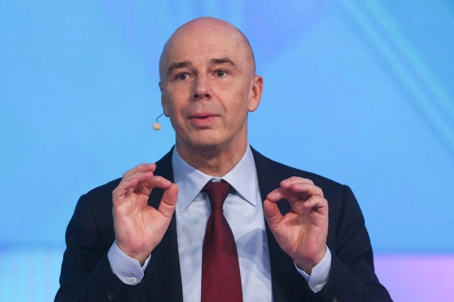 Силуанов: Заметных изменений в ближайшие годы в налогах не будет, в том числе для богатых и банков — РИА Новости «Богатые люди тоже платят подоходный налог. Если мы здесь планку перегнем, тогда будет больше стимулов уходить в другие инструменты. А банкам сейчас нужна прибыль для их капитализации, чтобы они могли выдавать кредиты». Читать далее #SBER #VTBR