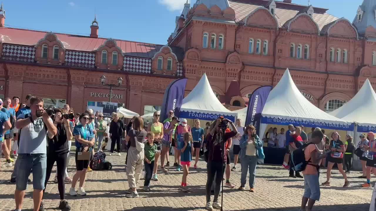Церемония награждения победителей забегов стартует на стадионе Мордовия Арена