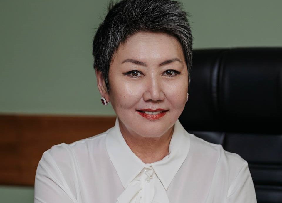 Новым гендиректором МХАТ имени Горького стала Елена Булукова сообщили в Минкультуры РФ Ранее Булукова занимала пост директора Центрального театра кукол имени Образцова Предыдущим гендиректором МХАТ был Владимир Кехман отправленный в отставку в конце сентября Летом сообщалось что ему предъявлены обвинения в растрате