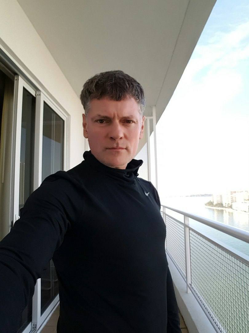 Депутата облдумы и владельца «Русского аппетита» отправили в СИЗО Андрея Прытыкина заключили под стражу до 4 октября, его подозревают в попытке дачи взятки. По данным СМИ, дело связано с историей бывшего вице-мэра Юрия Бавыкина и его помощницы Светланы Васьковой. За помощь на выборах в облдуму в 2020 году с кандидатов взяли около 7 млн рублей. !