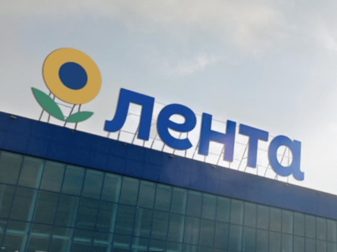 Доля Ленты на рынке продуктового ретейла к первому полугодию 2025 го достигла 3 4 тогда как в 2018 м составляла 2 4 Forbes LENT jkinvest news jkinvest