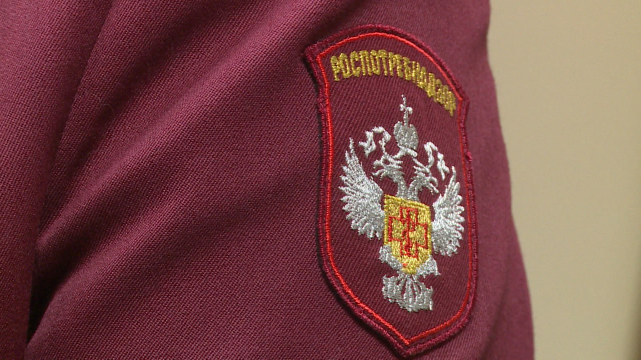 В Волжском ИП привлекли к ответственности после вспышки бруцеллеза Инспекторы регионального Управления Роспотребнадзора в магазине по улице Карла Маркса нашли в продаже сырое молоко а также молочную и мясную продукцию без сопроводительных документов и маркировки Арбитражный суд Волгоградской области назначил административный штраф Кроме того были выявлены нарушения в части фасовки продукции у продавца отсутствовала медкнижка Волжский городской суд приостановил деятельность участка фасовки на 90 суток Подписаться Перейти на сайт