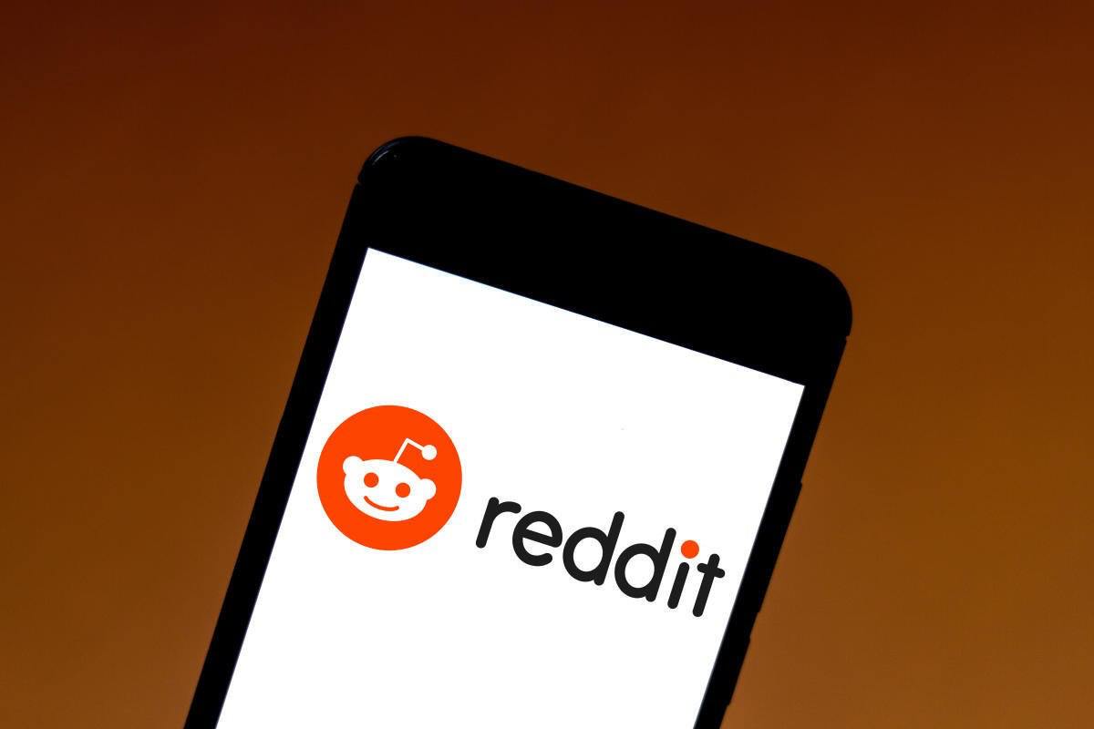 В третьем квартале 2024 года Reddit зафиксировала свою первую квартальную прибыль, составившую $29,9 млн. Со времени своего основания компания оставалась убыточной, сообщает The Verge.  Бизнес точка