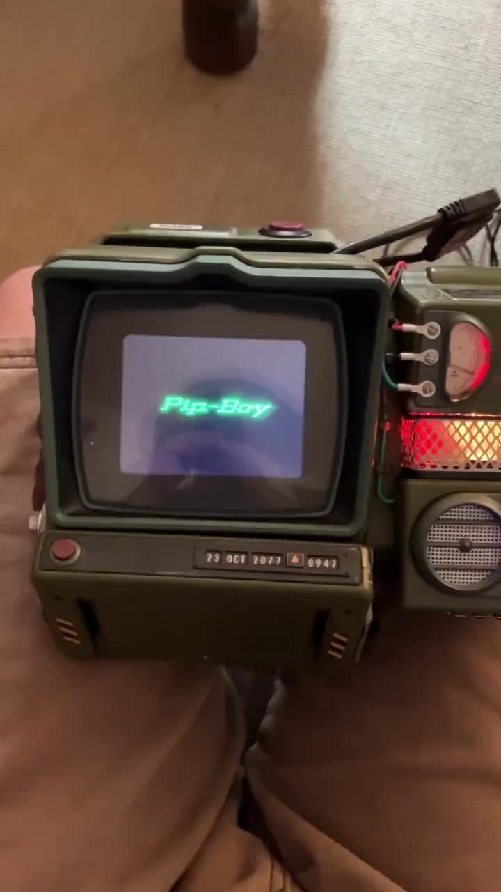 Инженер создал работающий Pip-Boy на базе Raspberry Pi