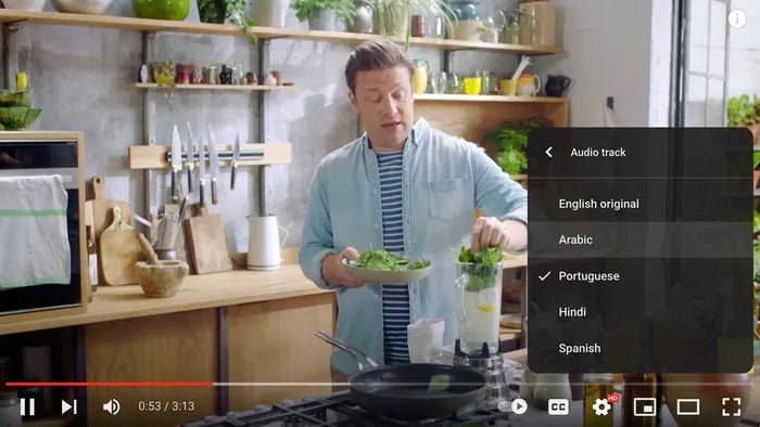 YouTube запускает автодубляж на русский язык Теперь зарубежные видео можно будет смотреть с полноценной озвучкой а не субтитрами За это отвечает отвечает Gemini Фича работает сразу на 30 языках включая русский и раскатывается для миллионов блогеров Ждем обнову в ближайшее время КиберХаб БотGPT