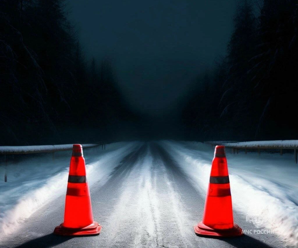 Две трассы в Самарской области закрыли для автобусов и маршруток По информации ФКУ Поволжуправтодор ограничения затронули участки трасс М 5 Урал и Р 241 Казань Буинск Ульяновск Так в Сызранском районе с 18 часов 16 февраля действуют ограничения на подъезде к Ульяновску с 294 го по 328 й километр Кроме того ограничения введены на трассе Р 241 Казань Буинск Ульяновск подъезд к городу Самара Здесь движение маршрутного транспорта временно приостановлено с 326 го по 400 й километр Зона ограничения захватывает территорию Елховского и Красноярского районов   oboz info dve trassy v samarskoj oblasti zakryli dlya avtobusov i marshrutok