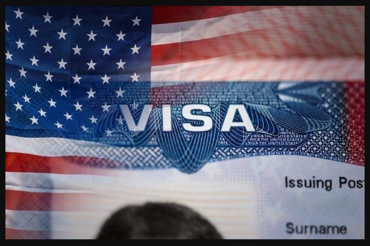 В США предложили ввести фиксированные сроки пребывания для иностранных журналистов и студентов Министерство внутренней безопасности США подготовило проект изменений правил выдачи виз иностранным журналистам студентам и участникам программ обмена Подробнее anhor uz world period anhoruz Новости события мнения Мобильное приложение IOS Android