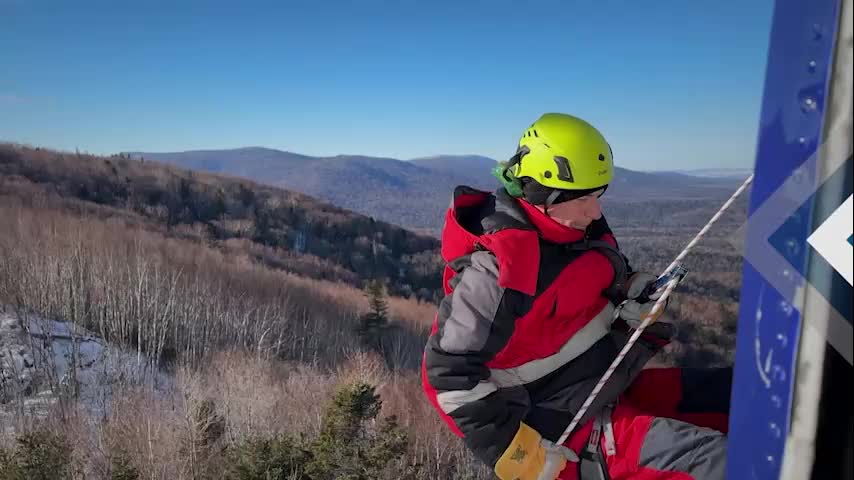 Горнолыжный комплекс Хехцир готовится к открытию сезона с учениями спасателей