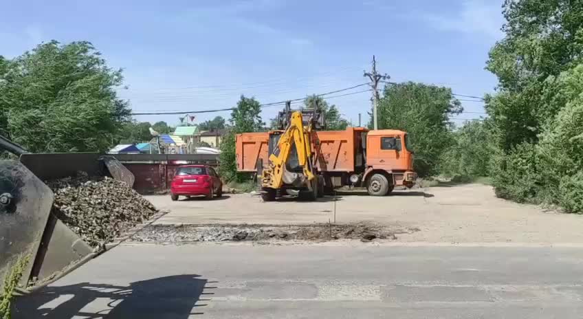 В Элисте начались работы по благоустройству к 160-летию города и международному буддийскому форуму