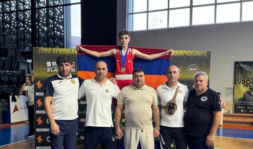 Армянский боксер Арто Баграмян  46 кг  завоевал золото чемпионата Европы по боксу среди юниоров.