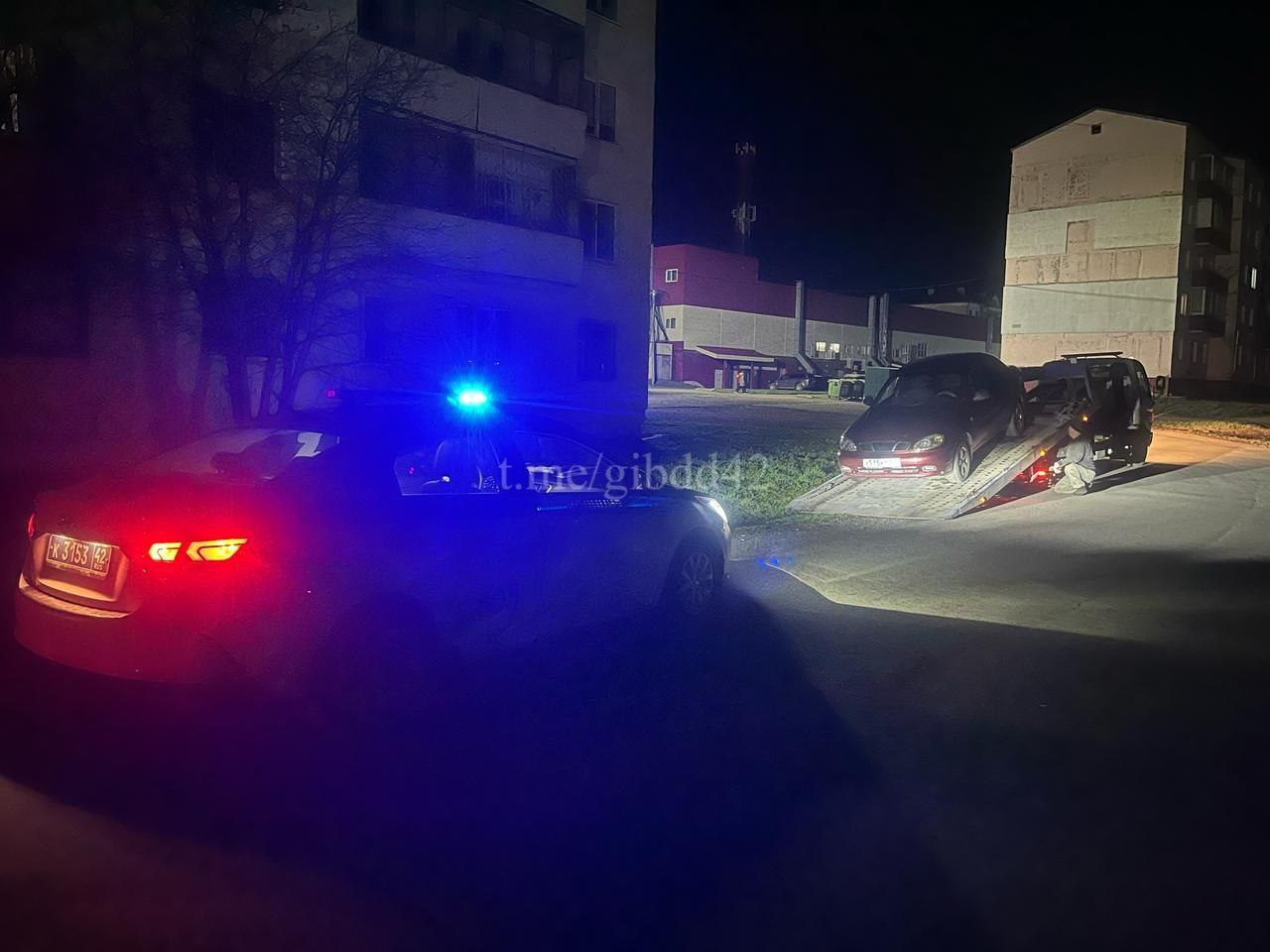 За 11 майских дней в Кузбассе было выявлено 335 водителей, управлявших автомобилем в состоянии опьянения, а также 438 бесправников.