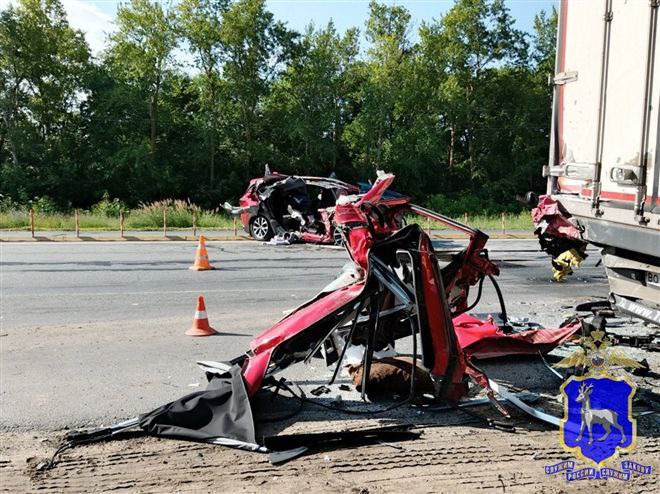 В Самарской области на трассе погиб пассажир въехавшего в КамАЗ Chery В понедельник, 23 июня, в Ставропольском районе Самарской области произошло смертельное ДТП. Об этом сообщает региональное ГУ МВД. Фото: ГУ МВД по Самарской области