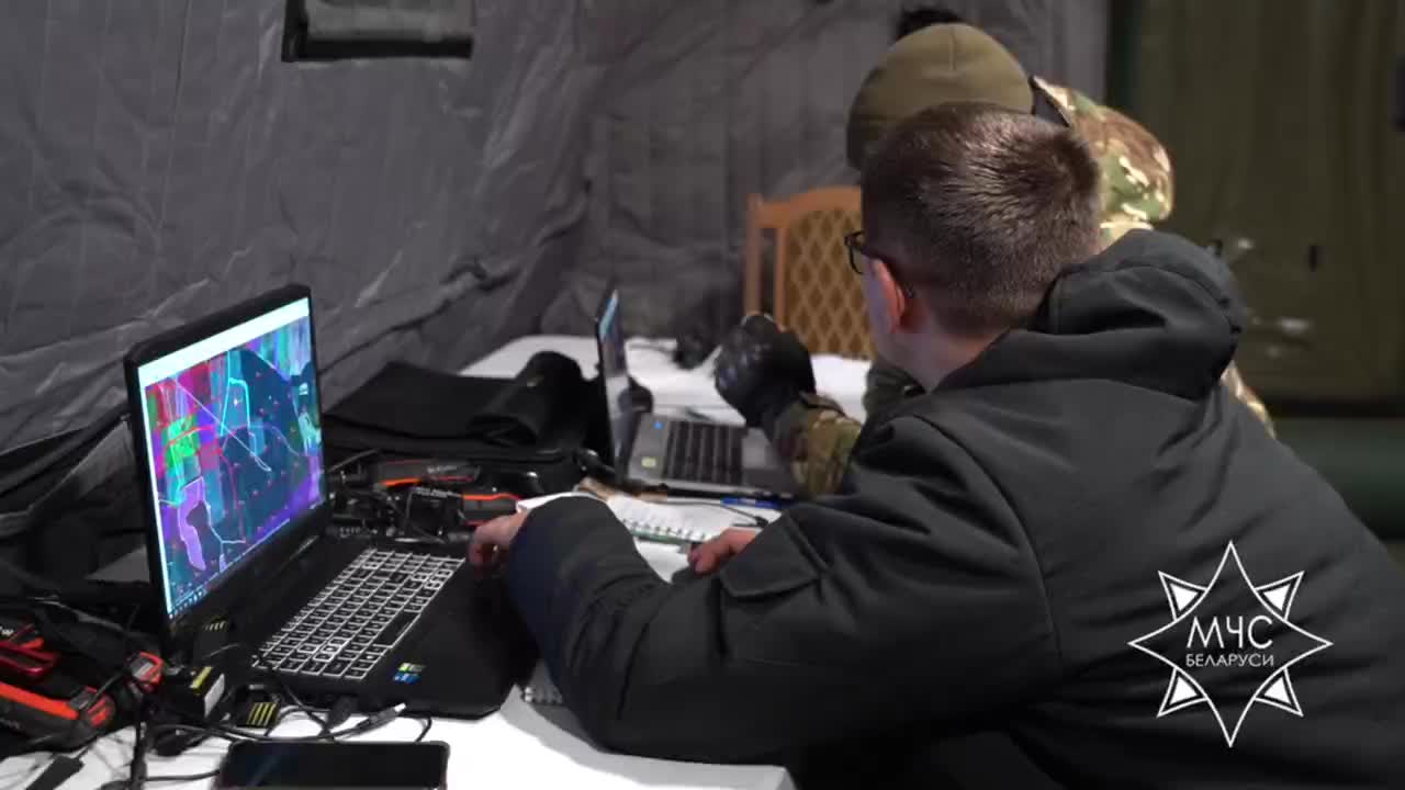 Продолжаются поиски пропавшего подростка в Березинском районе