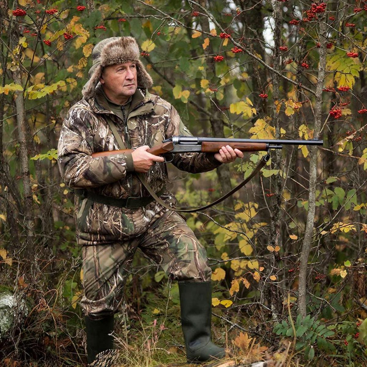 В Суздальском районе поймали охотника с расчехлённым ружьём newsvladimir ru fn 1770770 html В ноябре в общедоступных охотничьих угодьях Суздальского района инспекторы задержали мужчину который передвигался на квадроцикле с собранным и расчехлённым охотничьим оружием Нарушителя привлекли к административной ответственности и оштрафовали Прислать новость Подписаться Мы в MAX