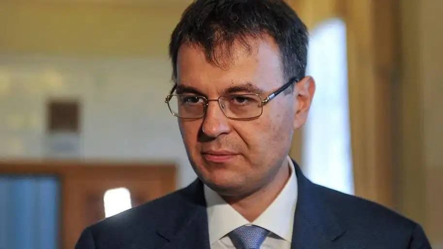 Глава украинского финансового комитета Верховной Рады Гетманцев: “Я бы не советовал рассчитывать на границы 1991 года. Это маловероятно. Это будут очень сложные компромиссы. Но они крайне необходимы, и от них зависит будущее Украины”.