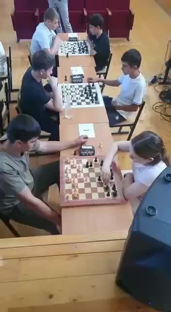 Детские шахматные турниры проходят в Луганске и Южной Осетии