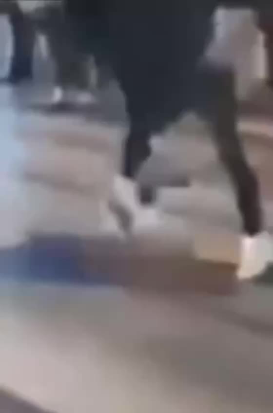 В Курске девятиклассник ранил одноклассника ножом во время урока