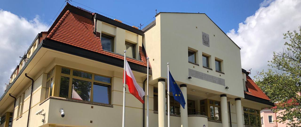 МИД РФ подтвердил закрытие генконсульства Польши в Калининграде 29 августа.   Об этом заявил директор Консульского департамента Алексей Климов.  Подписка