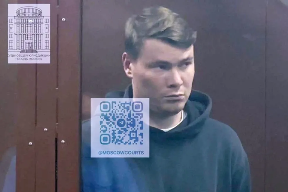 Суд начал изучать беспрецедентное уголовное дело о договорных матчах И на первом же заседании фигурант расследования бывший генеральный директор клуба Торпедо Валерий Скородумов признался что платил арбитрам за победу своих футболистов Фото Суды общей юрисдикции города Москвы Читайте новости в нашем канале в МАКС