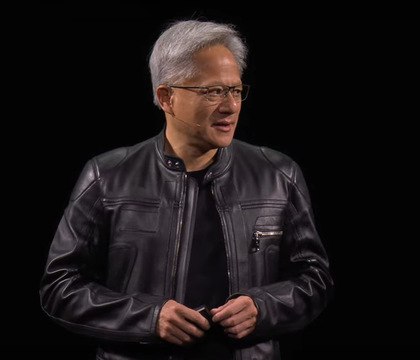 NVIDIA возобновляет поставки ИИ-ускорителей H20 в Китай — TrendForce Во время своего визита в Пекин генеральный директор NVIDIA сообщил, что компания возобновляет продажи ИИ-ускорителя H20 в Китай. Дженсен Хуанг провел успешные переговоры с правительством США по поводу получения экспортной лицензии. Руководство Team Green планирует начать поставки в ближайшее время. Читать далее