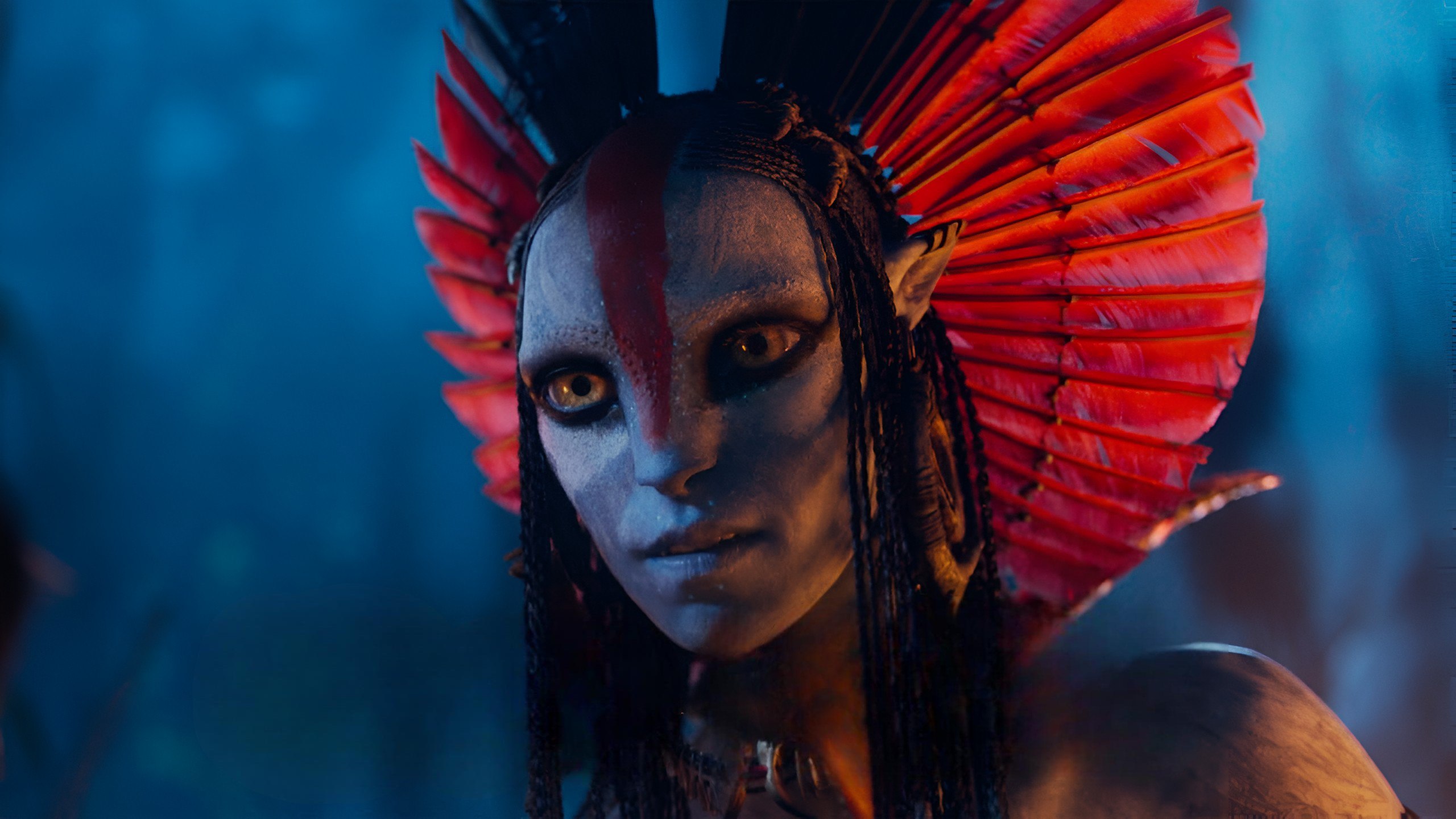 Издание Cinemaplex сообщило что Аватар Огонь и пепел будут прокатывать в России Источник утверждает что прокат новинки от Джеймса Кэмерона начнётся 25 декабря через неделю после мирового запуска ленты Продолжительность фильма составит 3 часа 12 минут Напомним что в третьей части антагонистом станет враждебное племя На Ви Rozetked Подписаться