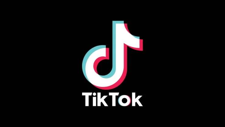 ‼  Школьник попытался повторить тренд из TikTok и получил ожоги  В Новороссийске 10-летний мальчик, насмотревшись вирусных роликов, решил воспроизвести самодельную петарду — «дымовуху». В процессе что-то пошло не так и произошла химическая реакция. Вещество попало в глаза юному пиротехнику.   Ребёнка госпитализировали. В ГУ МВД по краю отмечают, что это не первый случай, когда подростки пытаются повторить опасный челлендж.       Подписаться   Прислать новость   Реклама