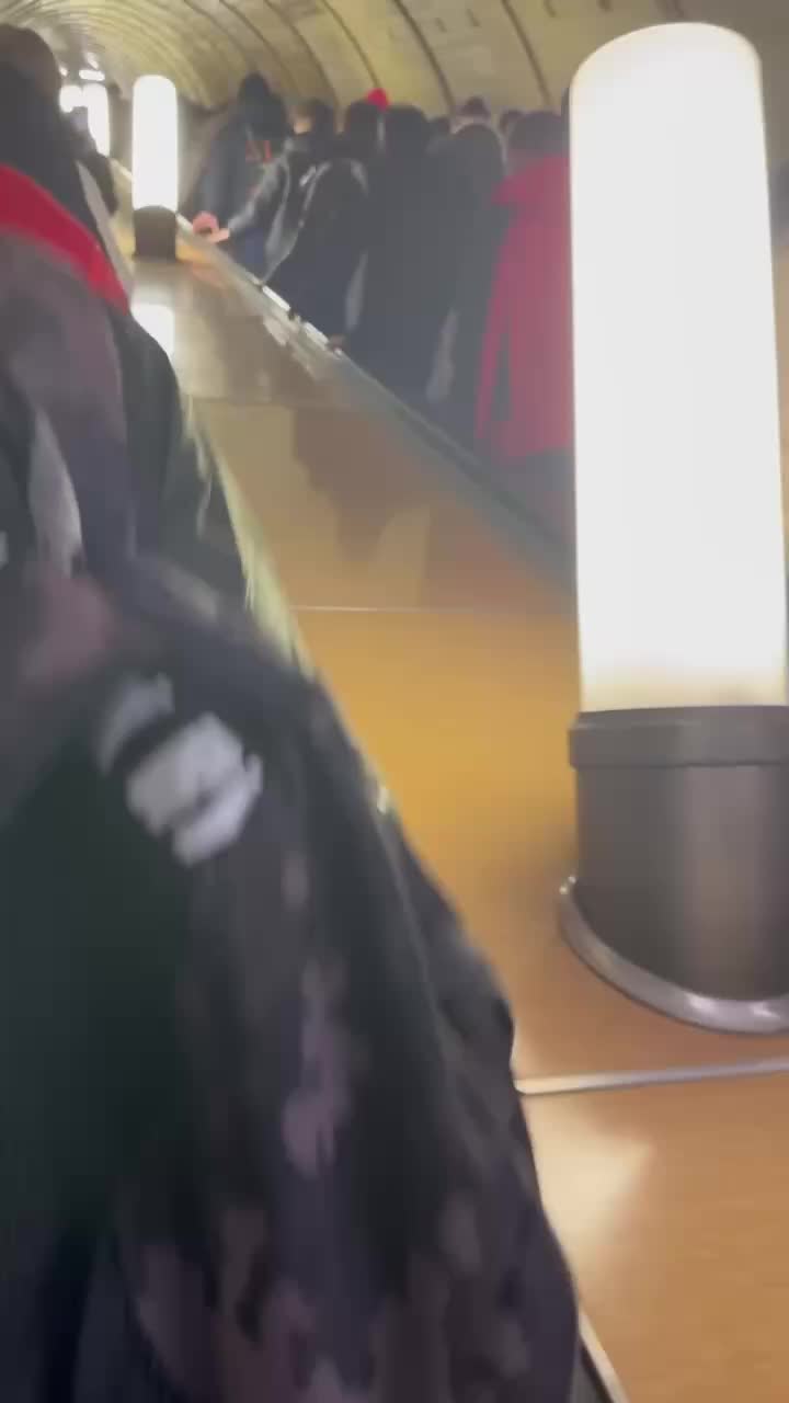 Ситуация на станции Серпуховская: восстановление работы эскалаторов после давки