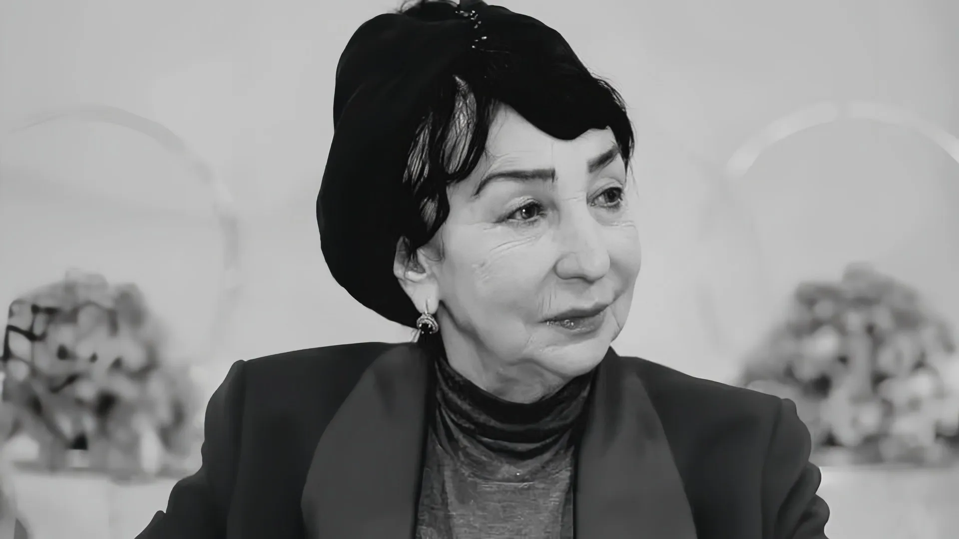 Скончалась заслуженная актриса Узбекистана Доно Бобохонова В возрасте 79 лет скончалась одна из ведущих актрис Узбекского государственного драматического театра имени Аброра Хидоятова   uznews uz ru news 108970 uznews
