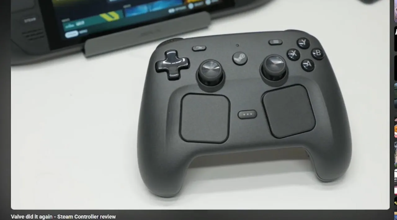 СЛУХ Steam Controller будет стоить 99 или же 7500 рублей Информация поступила со слитого обзора геймпада от ютубера TechyTalk который быстро удалил свой ролик но интернет всё помнит
