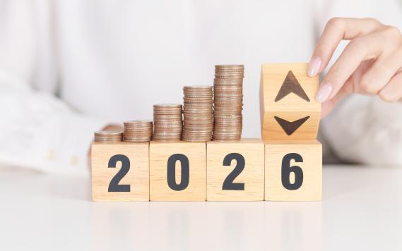 2  0  2  6   Аналитики Цифра брокер представили три сценария по рынку акций в 2026 году Позитивный сценарий индекс Мосбиржи 4300 4500 пунктов В рамках этого сценария аналитики Цифра Брокер ожидают прогресса в геополитике более быстрое снижение ставки ЦБ и как следствие более быстрое восстановление корпоративного сектора после периода жесткого ДКП Базовый сценарий индекс Мосбиржи 3500 3800 пунктов В рамках этого сценария прогнозируется дальнейшая неопределенность в геополитике постепенное смягчение ДКП и сохранение серьезных трудностей у некоторых секторов и компаний Негативный сценарий индекс Мосбиржи около 3000 пунктов При негативном сценарии геополитические американские горки на рынке акций продолжатся более жесткая ДКП будет мешать притоку средств на рынок акций для отдельных отраслей и компаний положение заметно ухудшится В Цифра Брокер также выделили топ 5 дивидендых акций на 2026 год ВТБ дивдоходность 21 9 Займер дивдоходность 19 1 Хэдхантер дивдоходность 18 4 ЕвроТранс дивдоходность 16 7 МТС дивдоходность 16 1 Подробнее   Цифра брокер представил три сценария по индексу Мосбиржи в 2026 году Подписаться на Сам ты инвестор