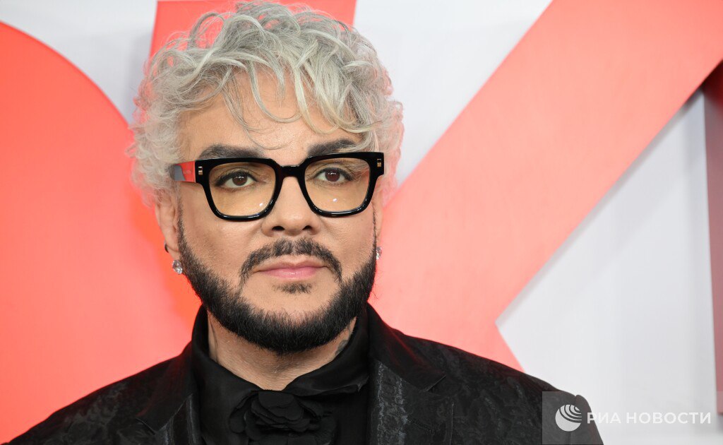 С Киркорова просят взыскать более 12 миллионов рублей кредита банка у которого он выступил на корпоративе в счет оплаты этой задолженности Подписаться на РИА Новости