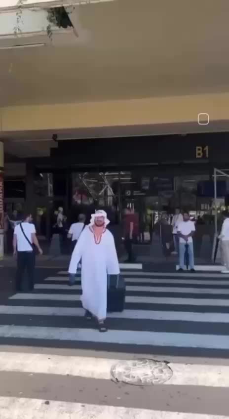 Сочи и Сириус лидируют по дорогим курортным предложениям в России