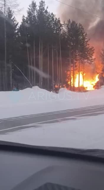 Пожар в кафе «Империал» в Баргузинском районе: угроза газовым баллонам