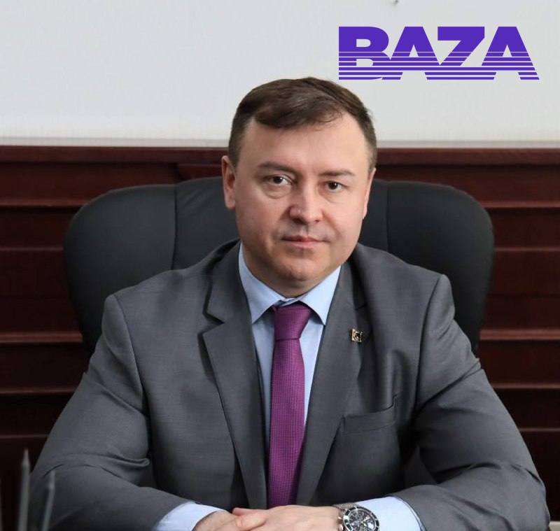 Экс-гендиректор «Газпром межрегионгаз Махачкала» задержан за взятку в особо крупном размере. По данным «Базы», Ленара Мансурова задержали, затем арестовали и поместили в СИЗО. Против него возбуждено уголовное дело по ч.6 ст. 290 УК РФ "Получение взятки в особо крупном размере" . Защитник Мансурова — Владислав Живаев — задержание подтвердил, но от комментариев отказался. Ленар Мансуров был назначен на должность гендиректора «Газпром межрегионгаз Махачкала» 5 мая 2022 года. Проработав год, был отправлен в отставку. В последнее время он занимал должность замгендиректора по работе с органами власти в «Газпром межрегионгаз Уфа». Подписывайтесь, это Baza
