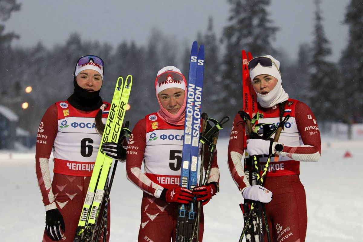 Ясногорская лыжница Фалеева вновь стала призёром Кубка России   newstula ru fn 1778081 html Воспитанница ясногорской школы лыжного спорта Анастасия Фалеева вновь поднялась на пьедестал почёта этапа Кубка России Она завоевала медаль в спринте Этап Кубка страны по лыжным гонкам проходит в Перекопе Кировской области   Прислать новость Подписаться   Мы в MAX