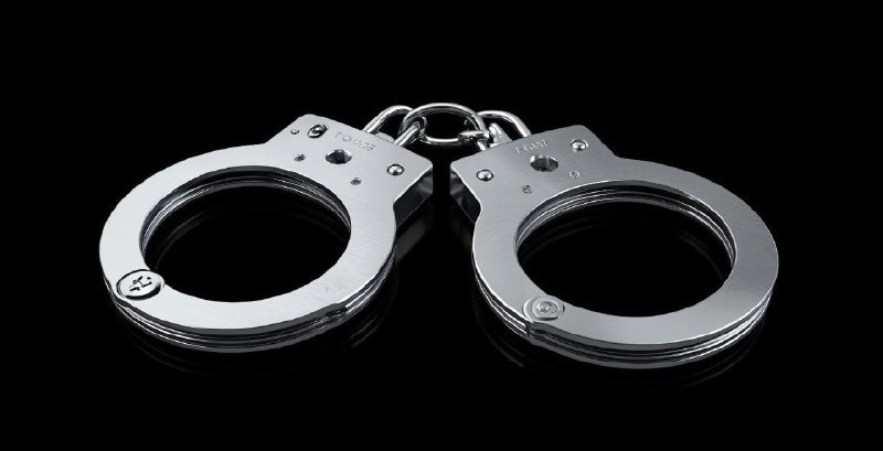 На Камчатке преподаватель осужден за распространение детского порно Камчатский суд вынес приговор 26 летнему учителю музыкальной школы Мужчину признали виновным в рассылке порнографии с несовершеннолетней Нажмите для подробностей kam24 ru news main 20251106 122386 html utm source telegram utm medium messenger