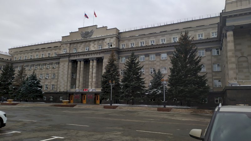 Назначили директора созданного департамента по информационной политике Оренбургской области Департамент возглавила с 28 октября Екатерина Кальченко В конце июля журналист из Тюмени возглавила пресс службу губернатора в Оренбурге Ранее ЕАН писал что в Оренбургской области появится департамент информационной политики В новый департамент передадут часть функций министерства региональной и информационной политики касающейся ответственности за СМИ Министр будет отвечать за внутреннюю политику координировать деятельность департамента информационной политики и департамента молодежной политики В остальном структура правительства останется прежней Подпишитесь на канал ЕАН Оренбург