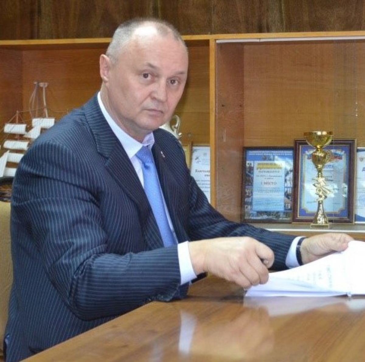 Для Новомосковска большая радость Владимир Первухин о новом ректоре РХТУ   newstula ru fn 1728719 html 24 сентября стало известно о назначении на должность ректора РХТУ Сергея Филатова временно отстраненный от должности директора новомосковского филиала университета Владимир Первухин прокомментировал повышение коллеги   Прислать новость Подписаться