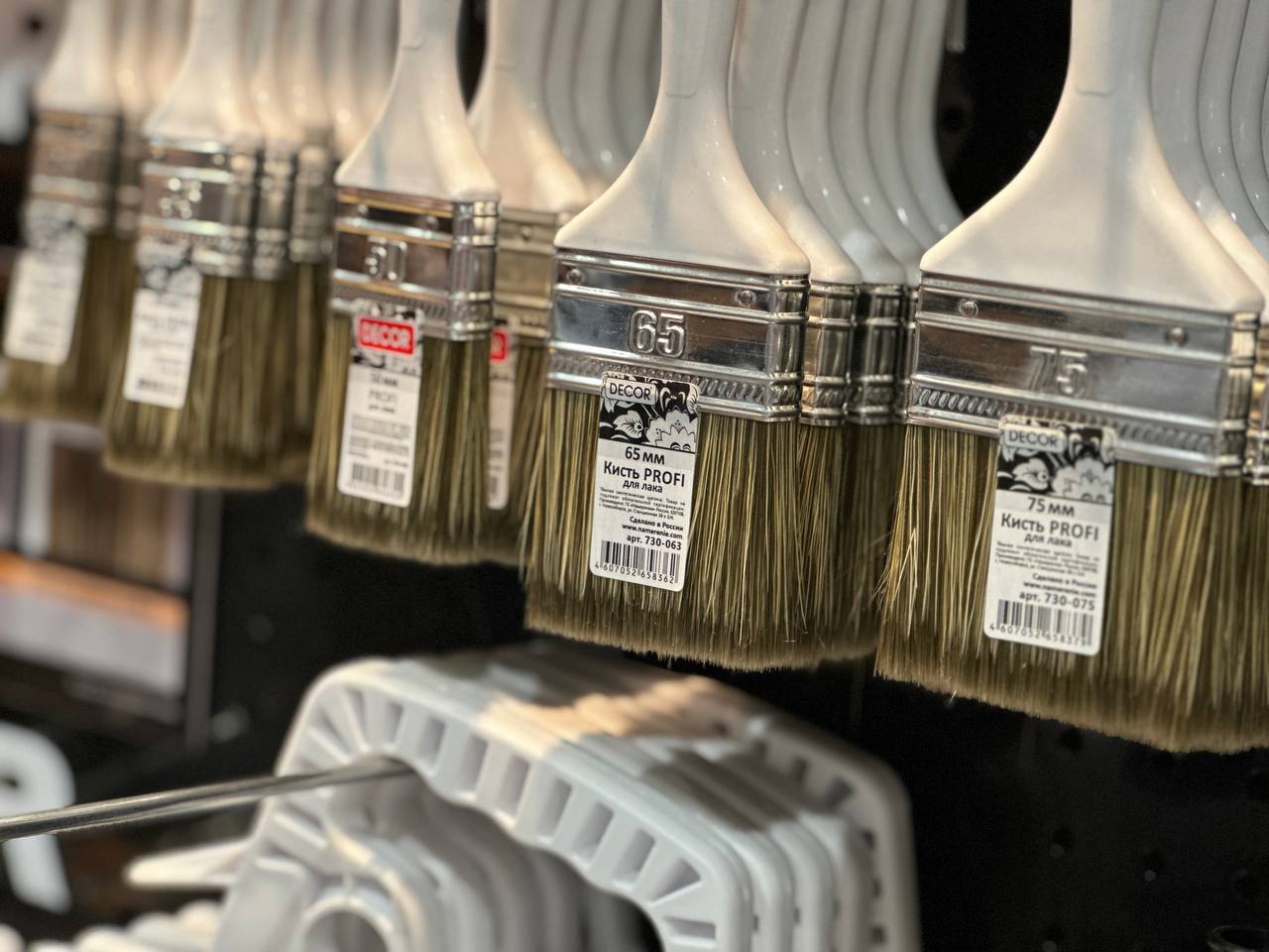 Почти 600 млн рублей направят на ремонт колледжей в Северной Осетии Приведем в порядок как учебные корпуса так и общежития Кроме того будет приобретено новое оборудование для образовательного процесса сообщил глава республики Сергей Меняйло Меняйло сообщил что финансирование выделено в рамках проекта Профессионалитет национального проекта Молодежь и дети Наука Кадры