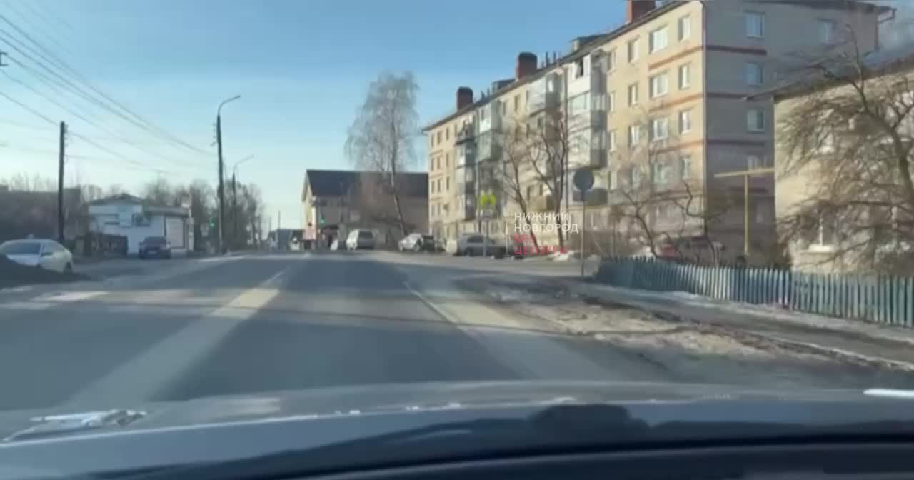 В Городце водитель внедорожника врезался в четыре припаркованных автомобиля