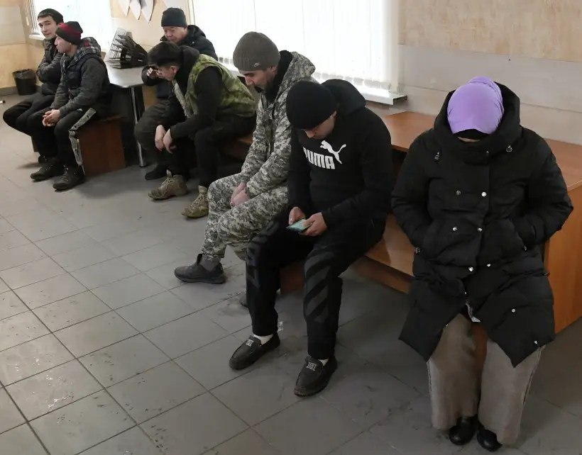 19 февраля Из России в 2025 году выдворили более 70 тыс иностранцев нарушивших законодательство заявил глава министерства внутренних дел Владимир Колокольцев