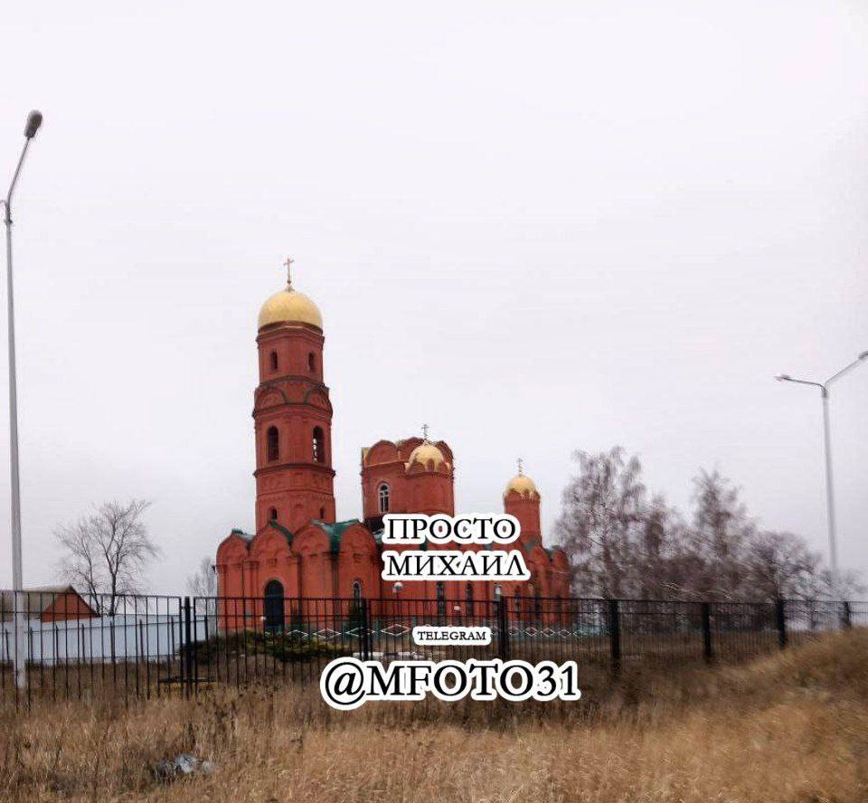 Большой купол храма в Муроме сгорел полностью.  Фото публикуют местные телеграм-каналы.    Пoдпишись на «Белгород №1»