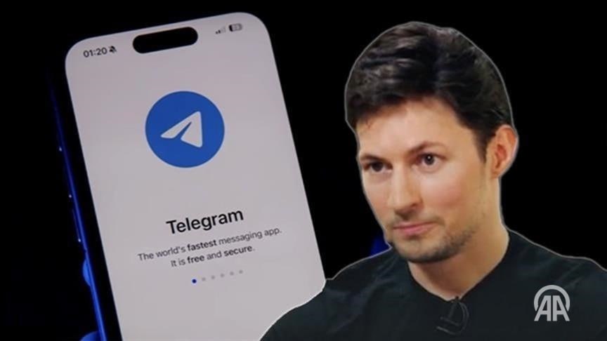 Основатель мессенджера Telegram раскритиковал Францию за преследование соцсетей Франция не является свободной страной Об этом заявил основатель мессенджера Telegram Павел Дуров комментируя рейд французской полиции в офисе X в Париже Французская полиция в настоящее время проводит обыск в офисе X в Париже Франция единственная страна в мире которая в уголовном порядке преследует все социальные сети предоставляющие людям хоть какую то степень свободы Telegram X TikTok Не заблуждайтесь это не свободная страна написал Дуров в соцсети американской компании Х Подробнее на нашем сайте v aa com tr 3818872 24 7 в сутки с Агентством Анадолу